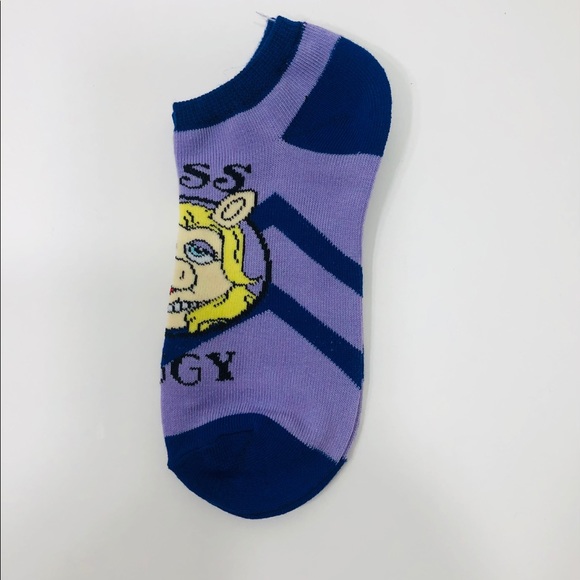 THE MUPPETS “Miss Piggy” Footie Socks Sz. 5-10 NEW - Picture 8 of 8